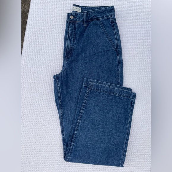 Abercrombie & Fitch Denim - New Abercrombie & Fitch Loose Fit Dark Blue Jeans New Denim
